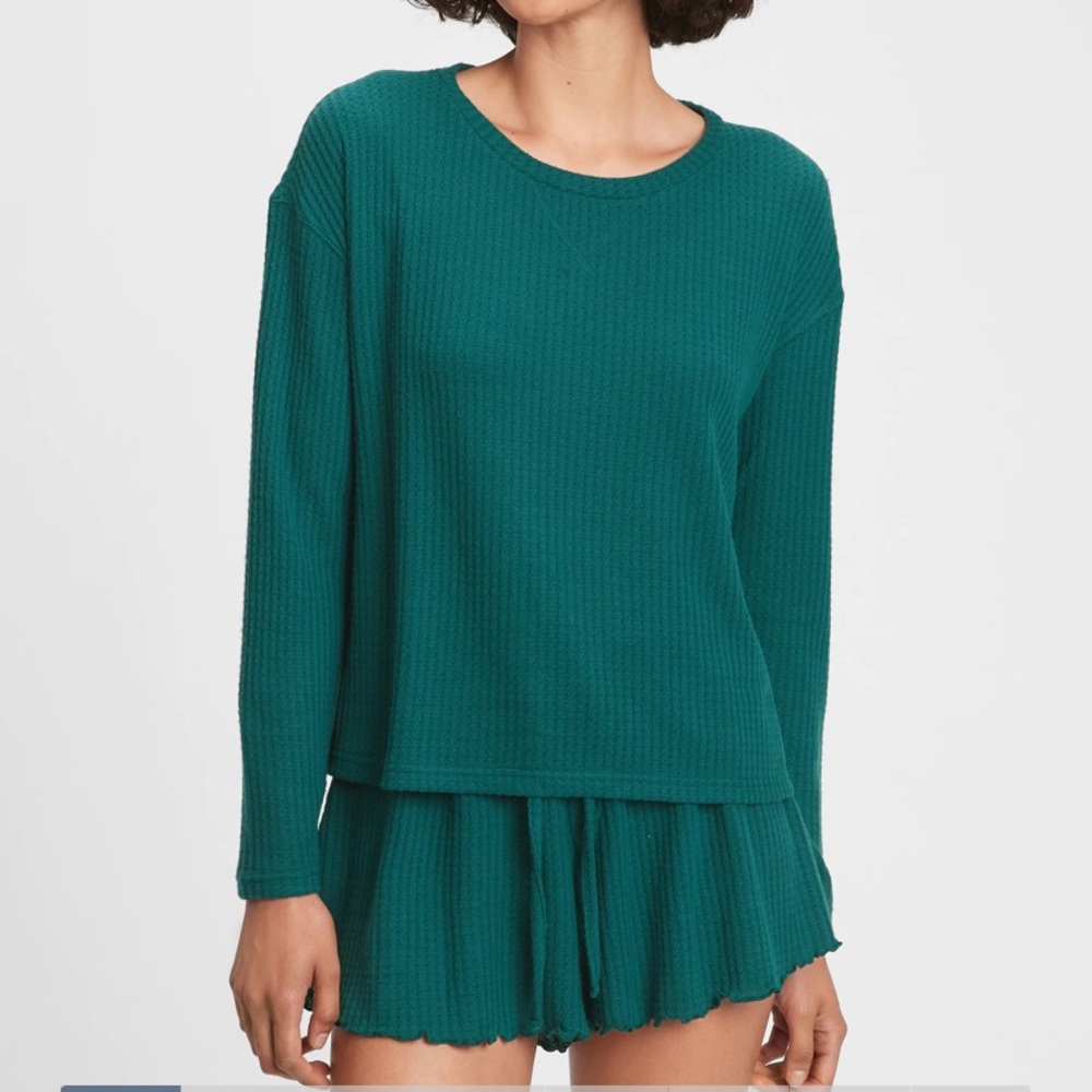 NWT GAP FACTORY Waffle-Knit Brushed T-Shirt Green Pine
